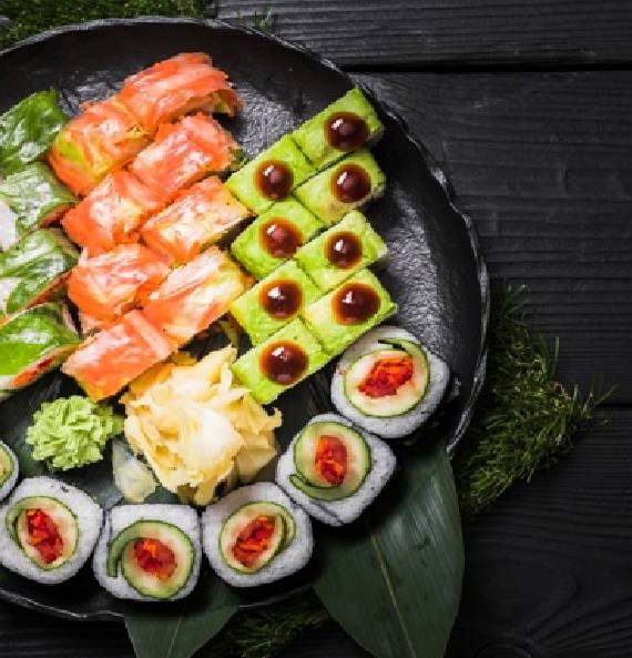 Sliced Avocado: Sushi